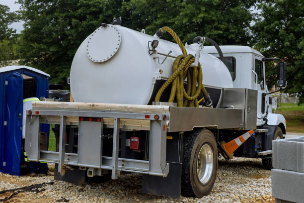 Best Portable toilet rental cost  in Powers Lake, WI